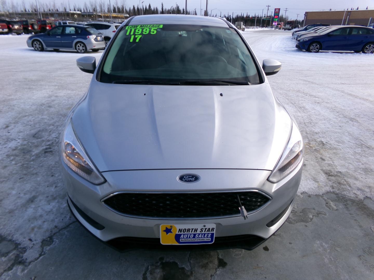 2017 Silver Ford Focus SE Hatch (1FADP3K26HL) with an 2.0L L4 DOHC 16V engine, located at 2630 Philips Field Rd., Fairbanks, AK, 99709, (907) 458-0593, 64.848068, -147.780609 - Photo#1